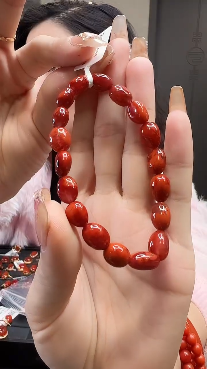 【闪购商品】南红玛瑙手串未镶嵌/随型珠