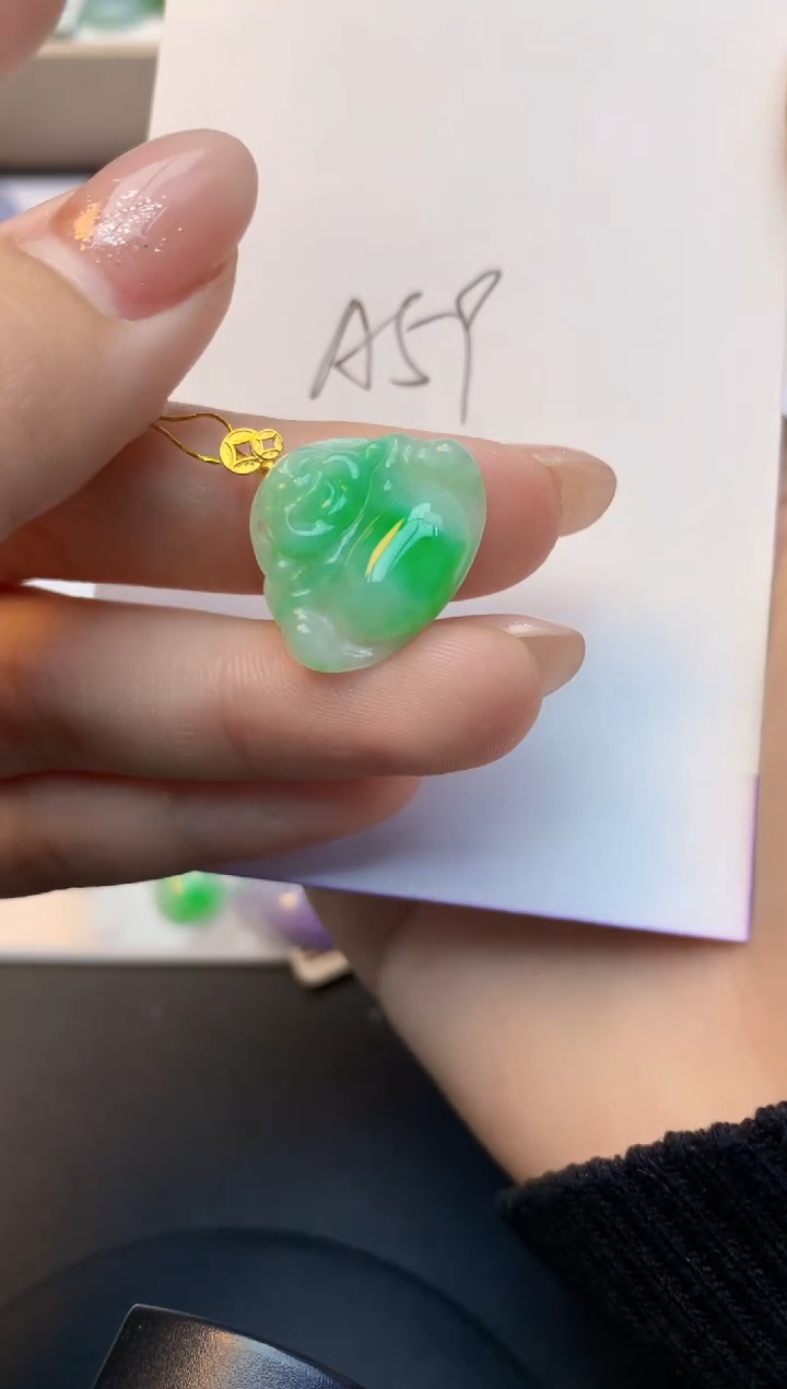 颈饰18K金镶嵌翡翠天然A货缅甸翡翠百元以上9元证书费自理