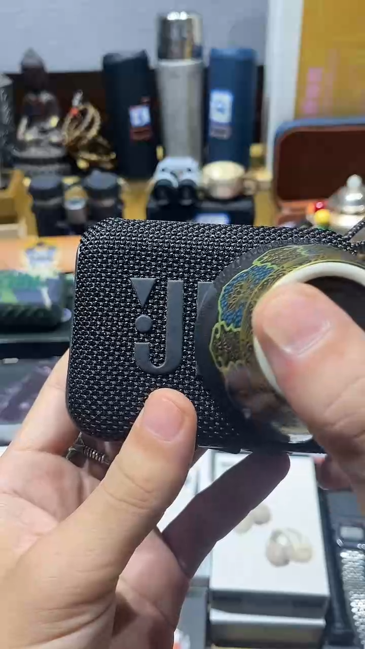 瓷片闪购商品 如图所示