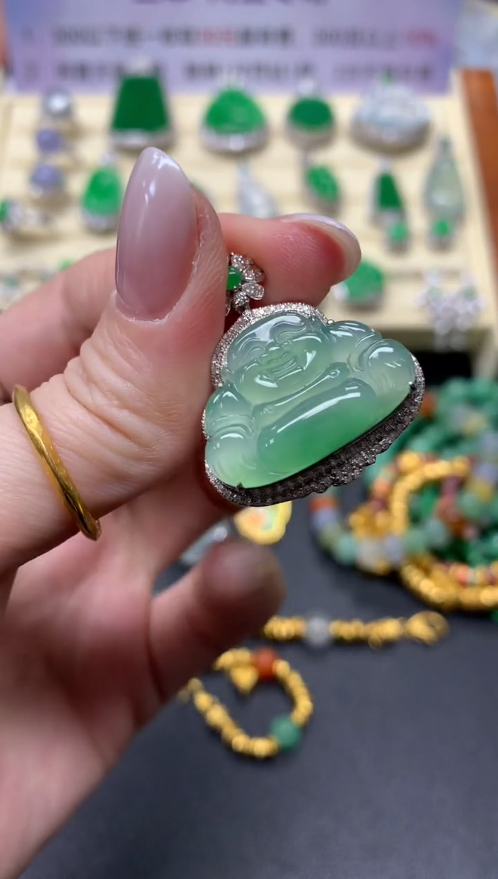 【闪购商品】翡翠吊坠(不含链)18K金镶嵌吊坠|8000+800