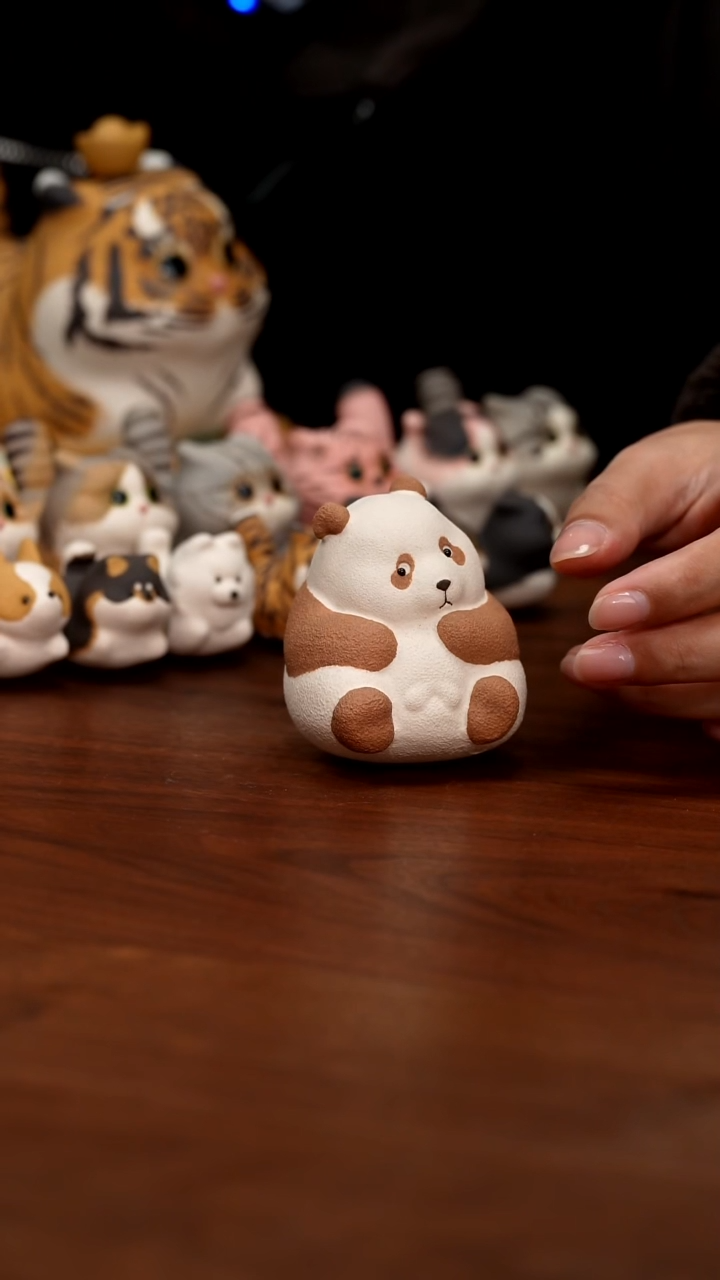 紫砂摆件大熊猫七仔