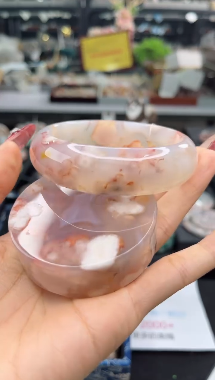 【闪购商品】石英质玉手镯未镶嵌62圈口（赠品镯心）3641434