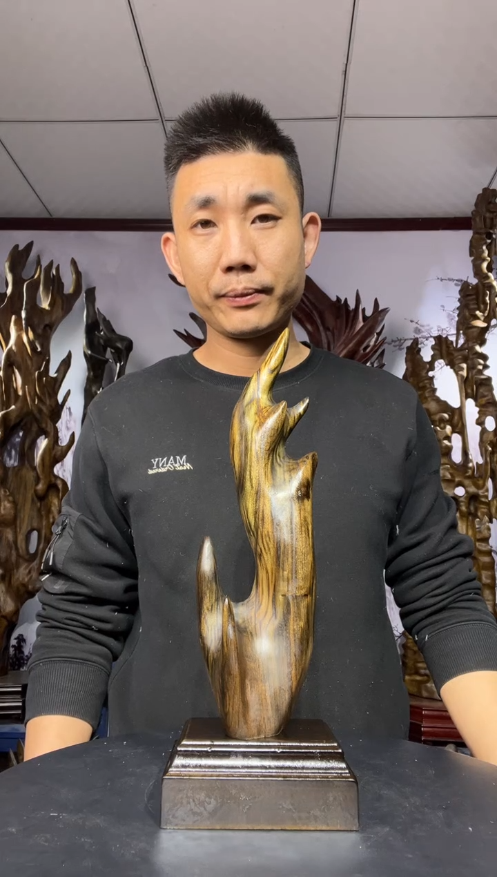 金丝楠木雕款往**烟金丝楠木工艺品摆件