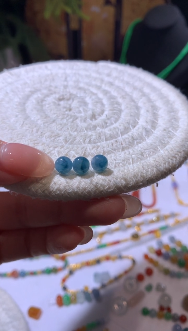 定制翡翠未镶嵌多样性发货一件发货珠子1500+150