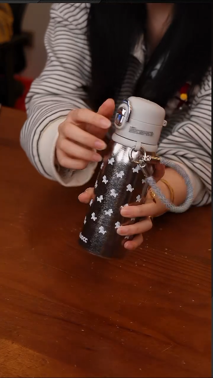 陶39-Baoluocc儿童钛杯360ml-小马【CF6041】