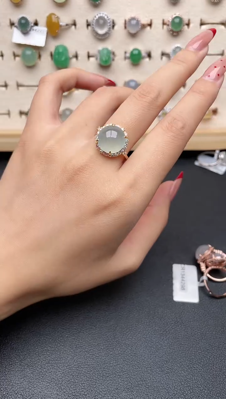 【闪购商品】翡翠戒指银S925镶嵌一物一证一礼盒