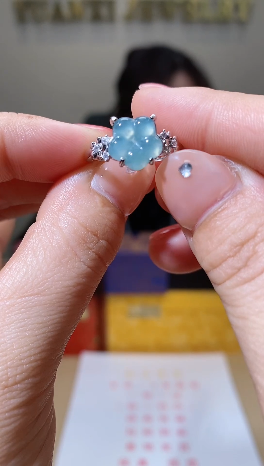 【闪购商品】翡翠吊坠(不含链)合金天然A货翡翠戒指