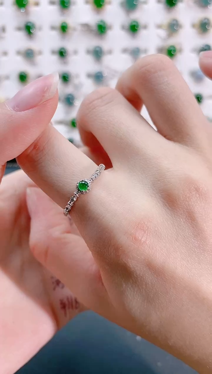 【闪购商品】翡翠戒指银S925镶嵌天然翡翠