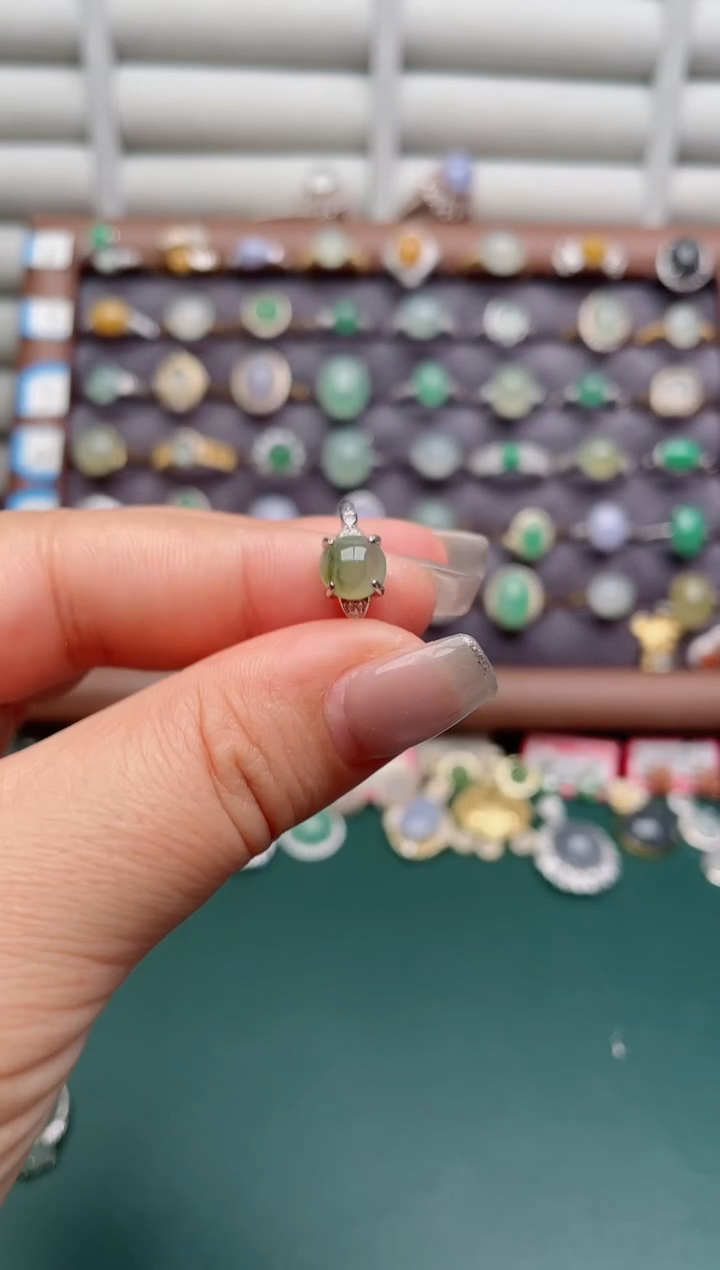 银S925镶嵌戒指翡翠.