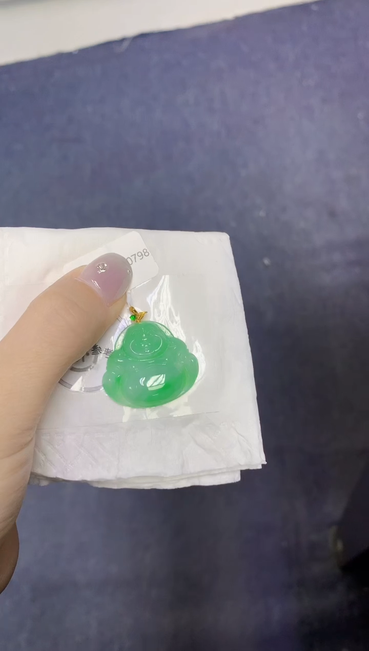 颈饰18K金镶嵌翡翠天然缅甸翡翠A货百元以上9元证书费自理