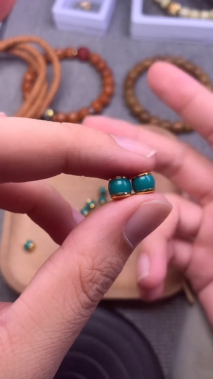 颈饰琉璃绿汉堡卡6+mm 一对发