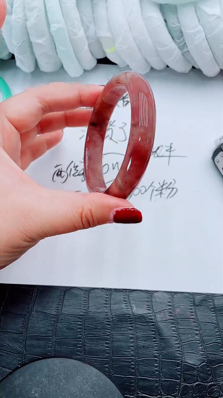 【闪购商品】石英质玉手镯未镶嵌S50-61-62