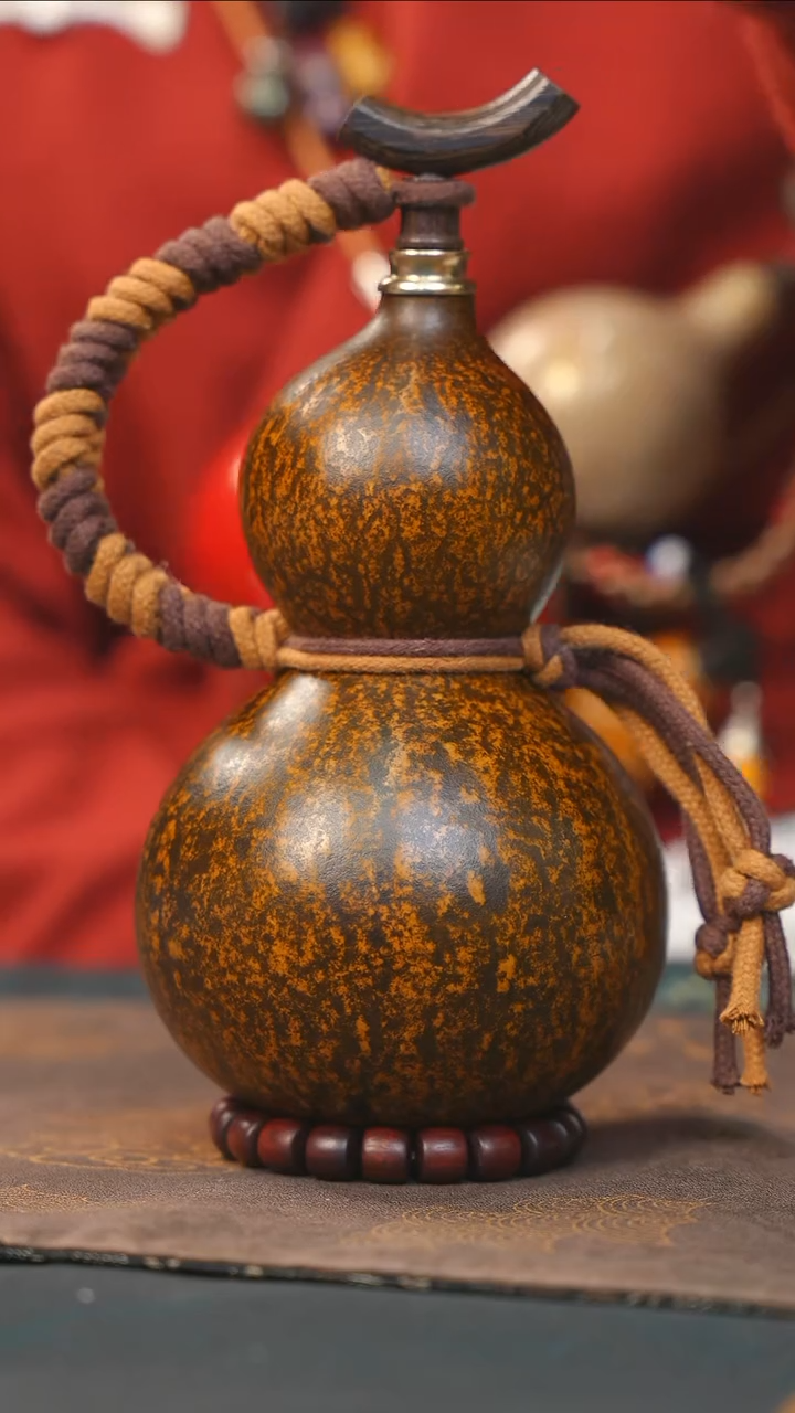 【闪购商品】RQ211大漆酒葫芦不包手串及旋转底座