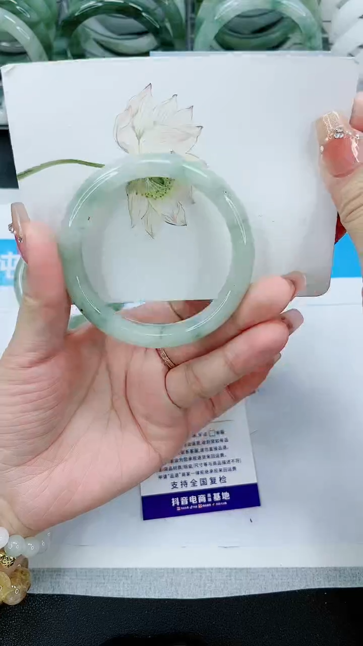 【闪购商品】石英质玉手镯未镶嵌24号/54-55圈