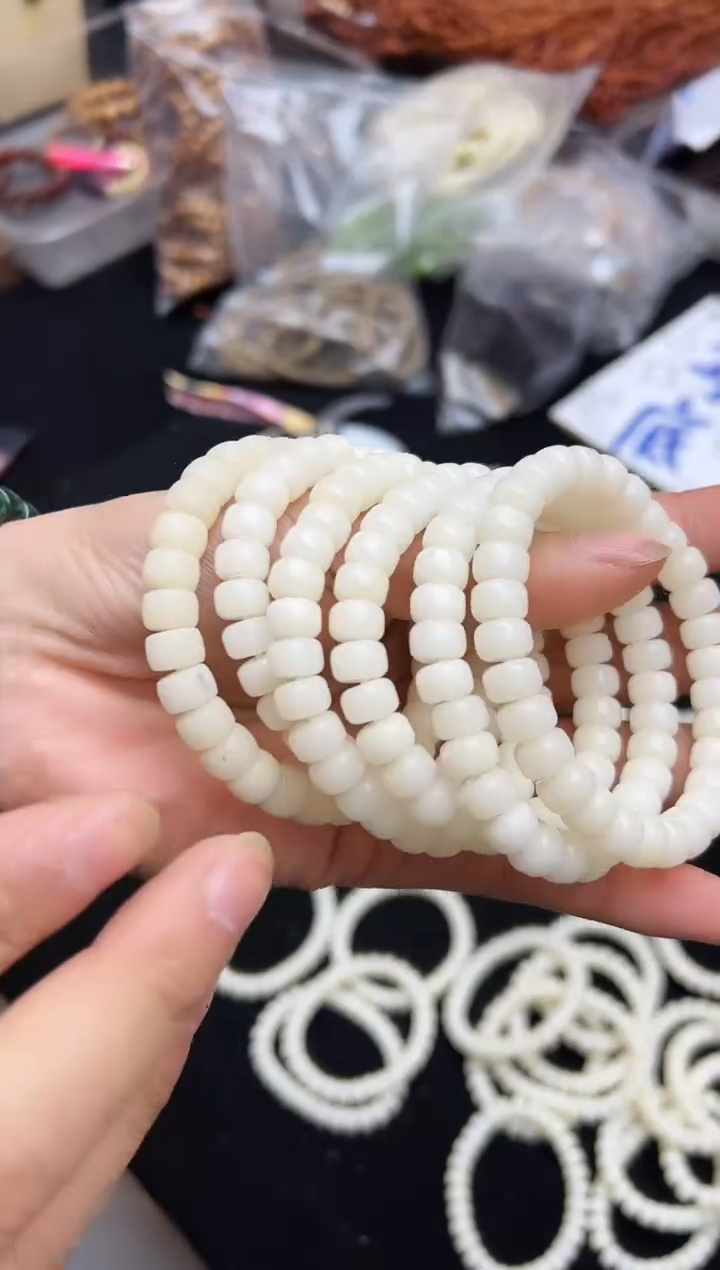吊坠白玉菩提白玉菩提药片