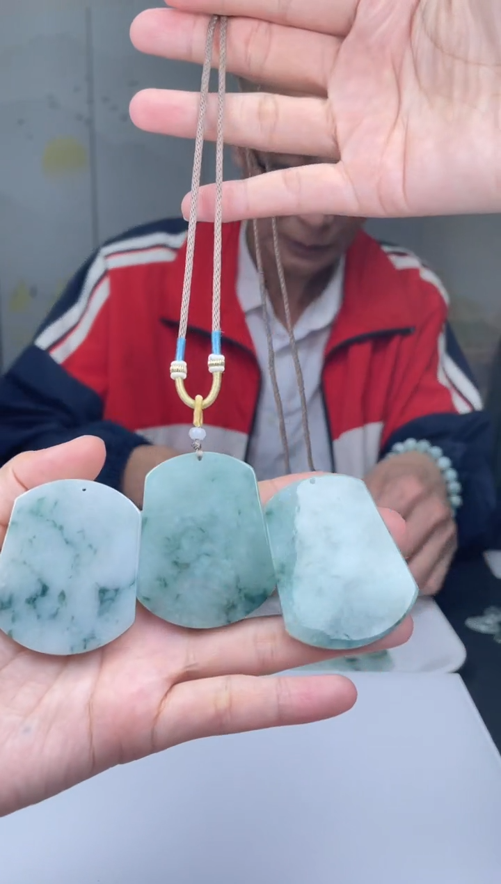 【闪购商品】定制翡翠未镶嵌-20HDJT0138629多样性发其一