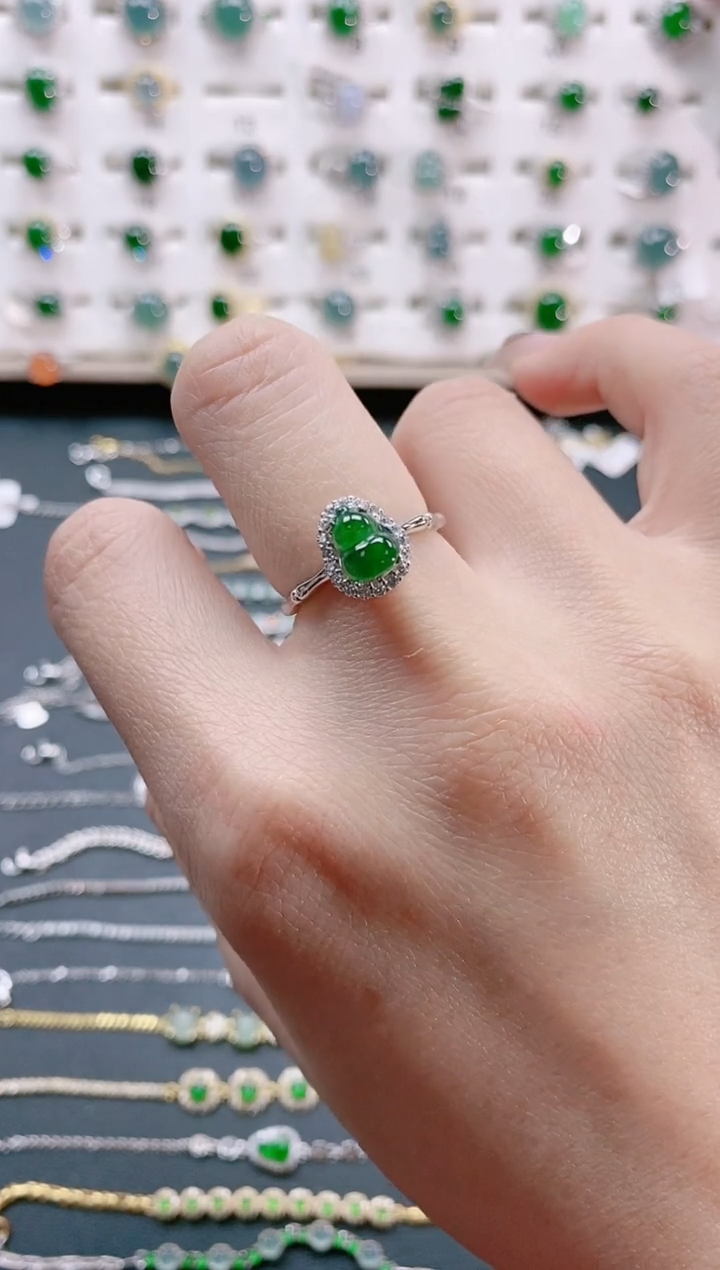 【闪购商品】翡翠戒指银S925镶嵌天然翡翠