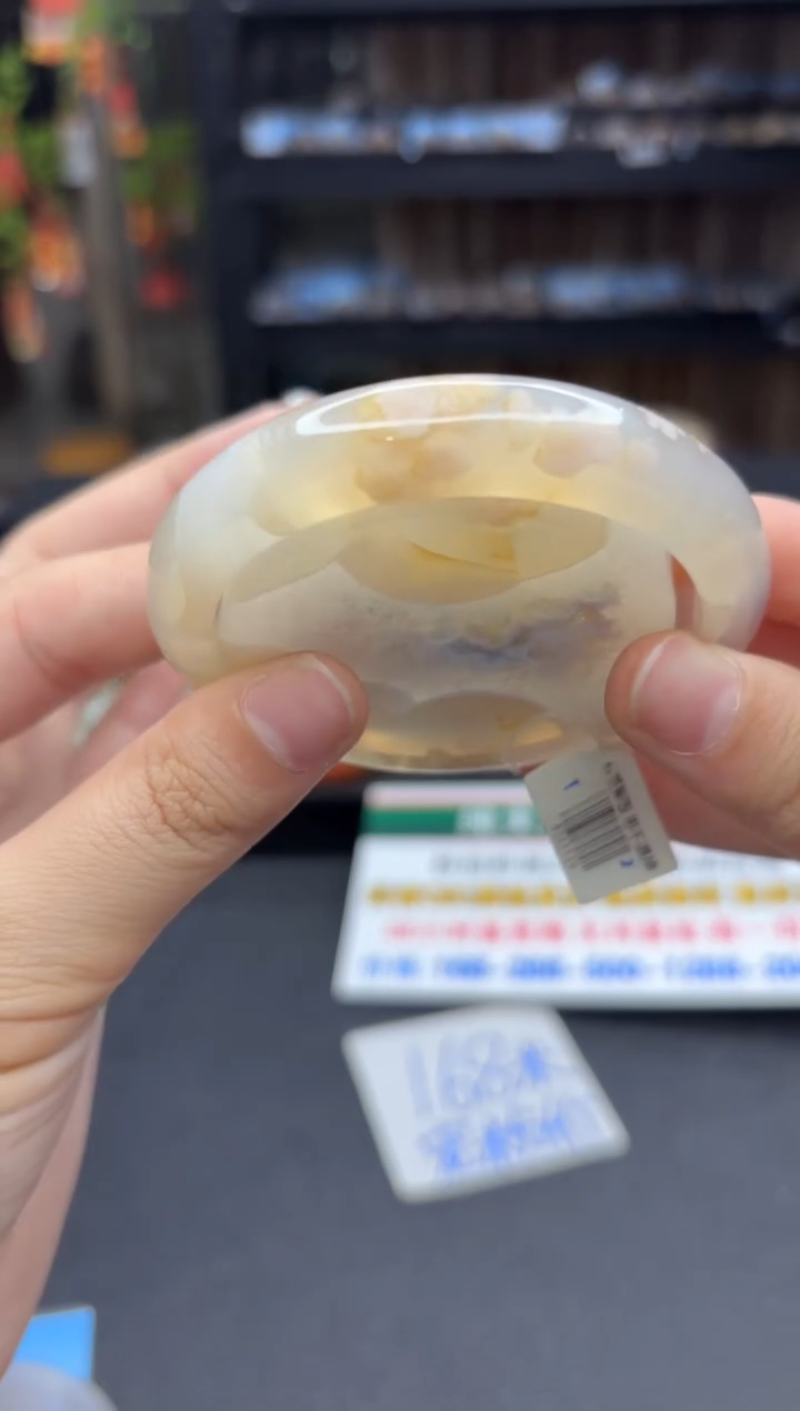 【闪购商品】石英质玉手镯未镶嵌259（56圈赠送镯心）
