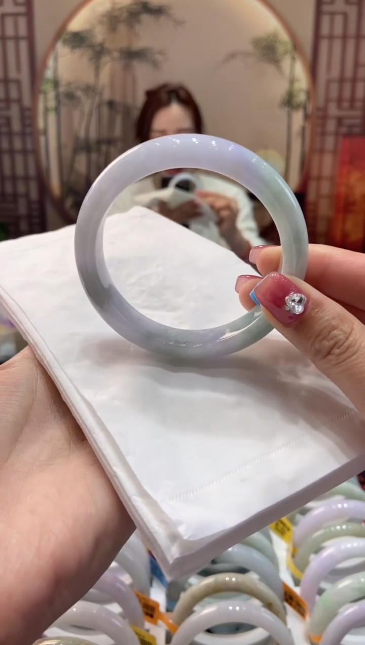 【闪购商品】翡翠手镯未镶嵌00009721