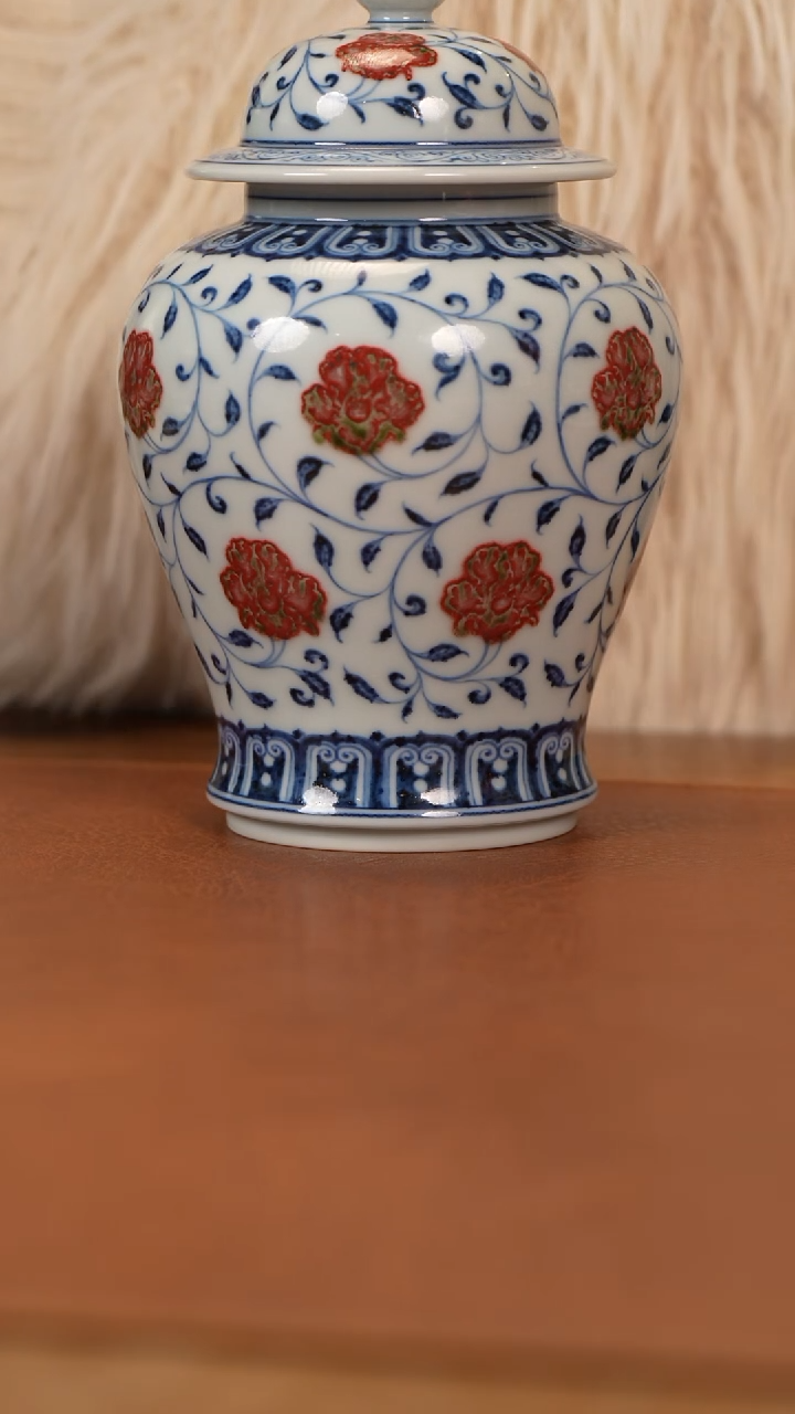 【闪购商品】杯和然窑青花釉里红缠枝莲将军罐