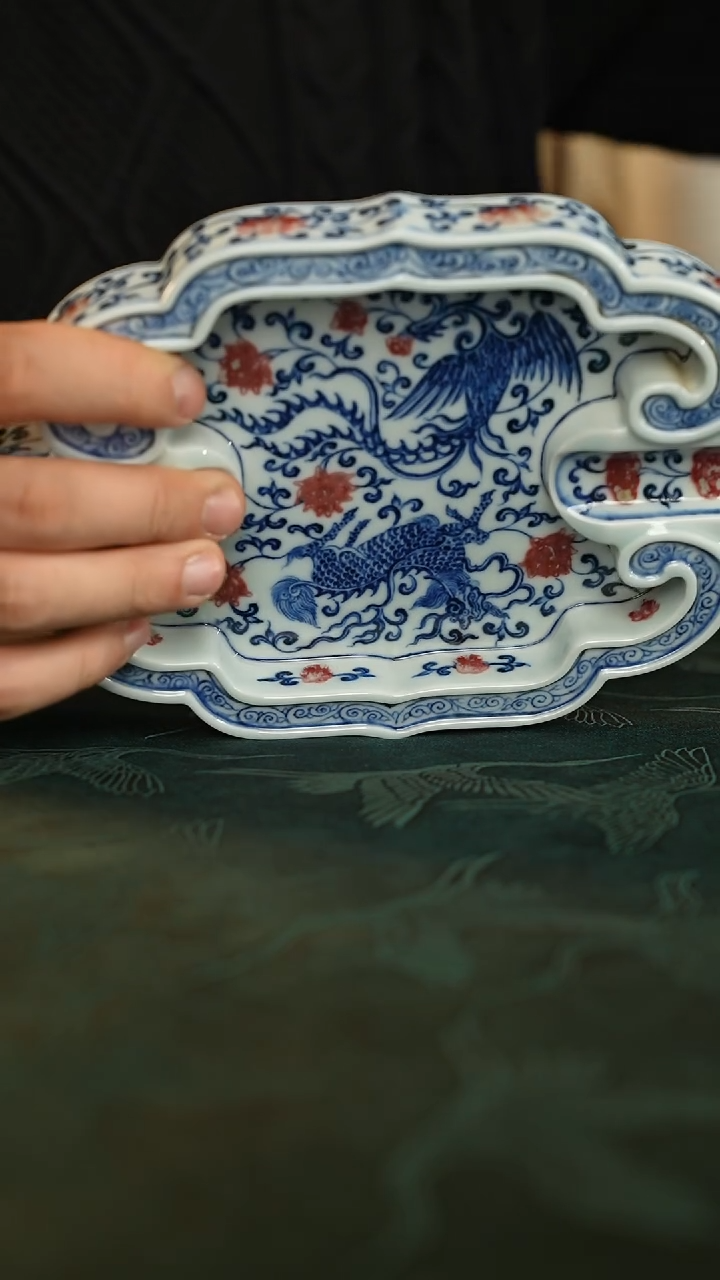 【闪购商品】见山见海见自己—