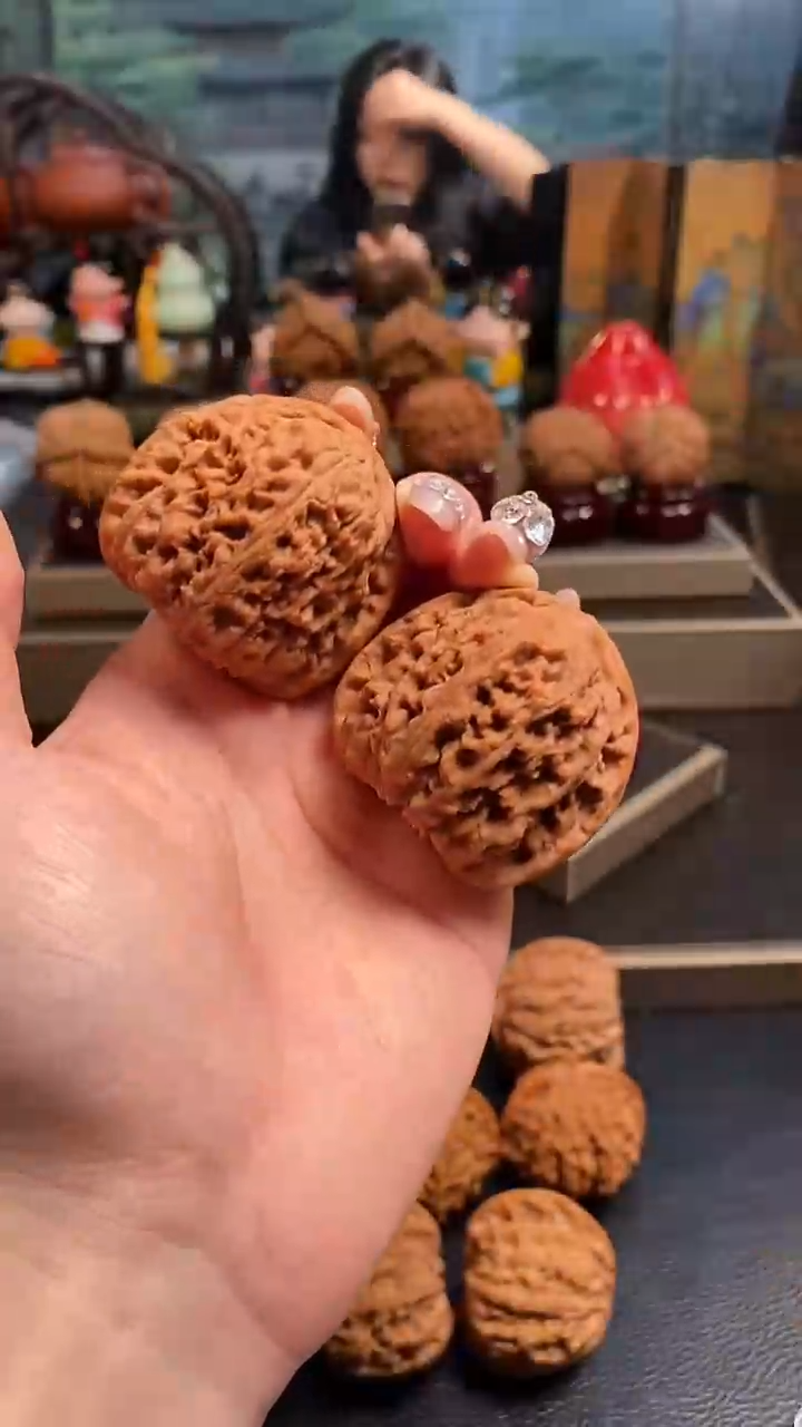 【闪购商品】文玩核桃把件K194南疆石44