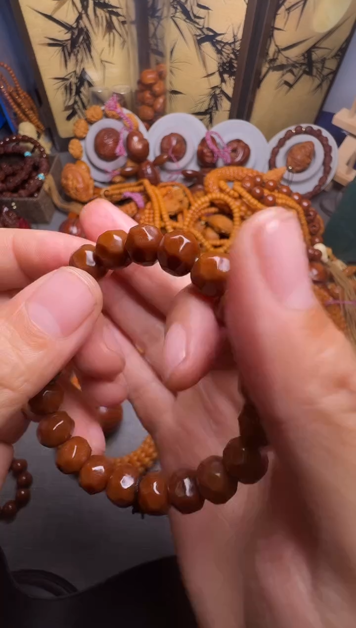 手串橄榄核猴头奶酪