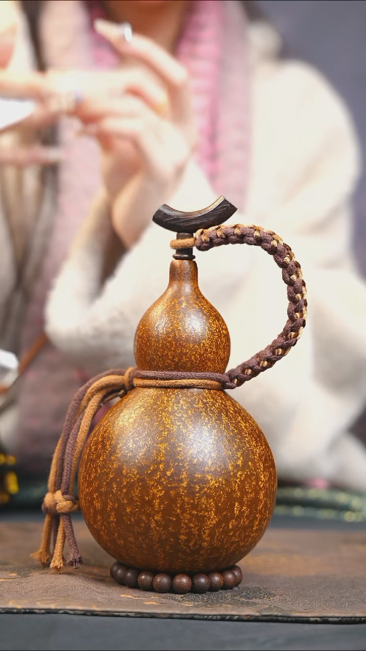 【闪购商品】XS354大漆酒葫芦不包手串及旋转底座