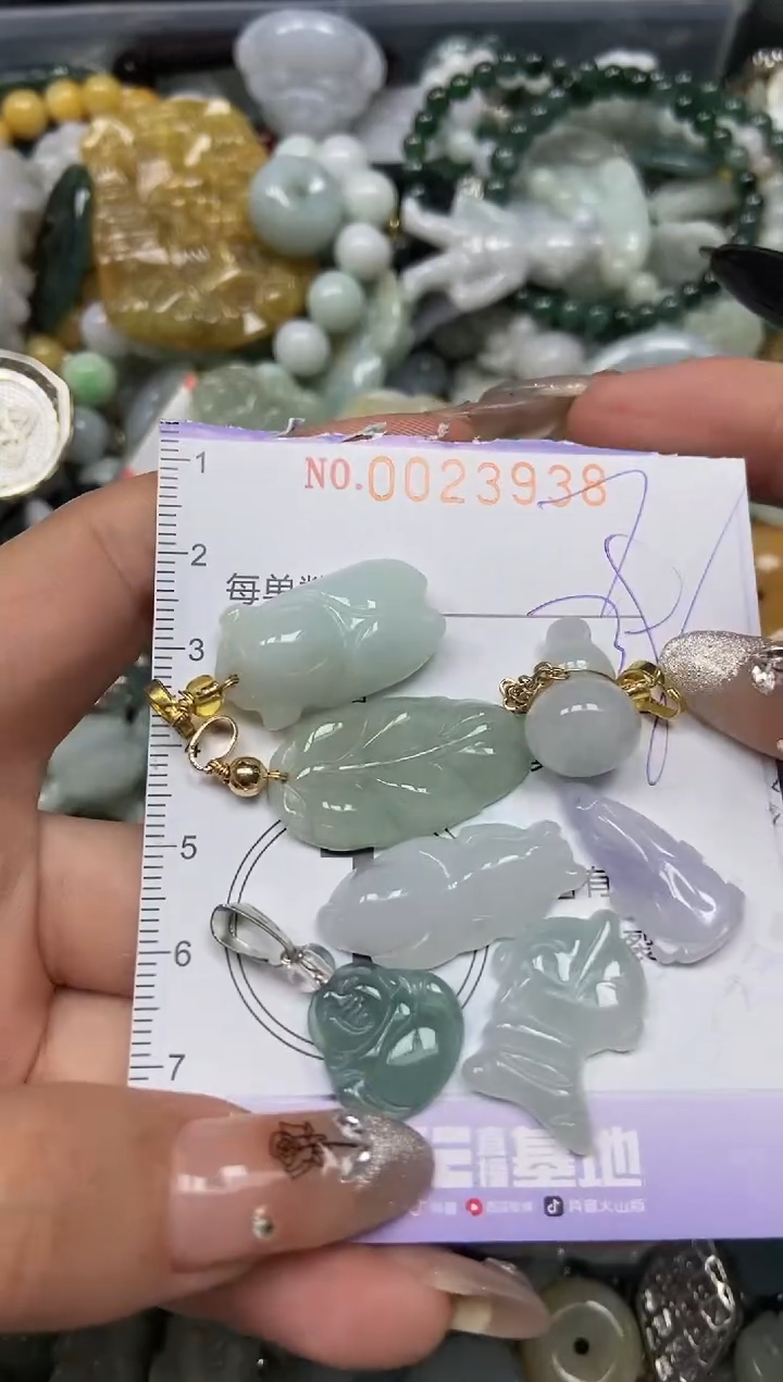 【闪购商品】翡翠颈饰未镶嵌闪购0023938