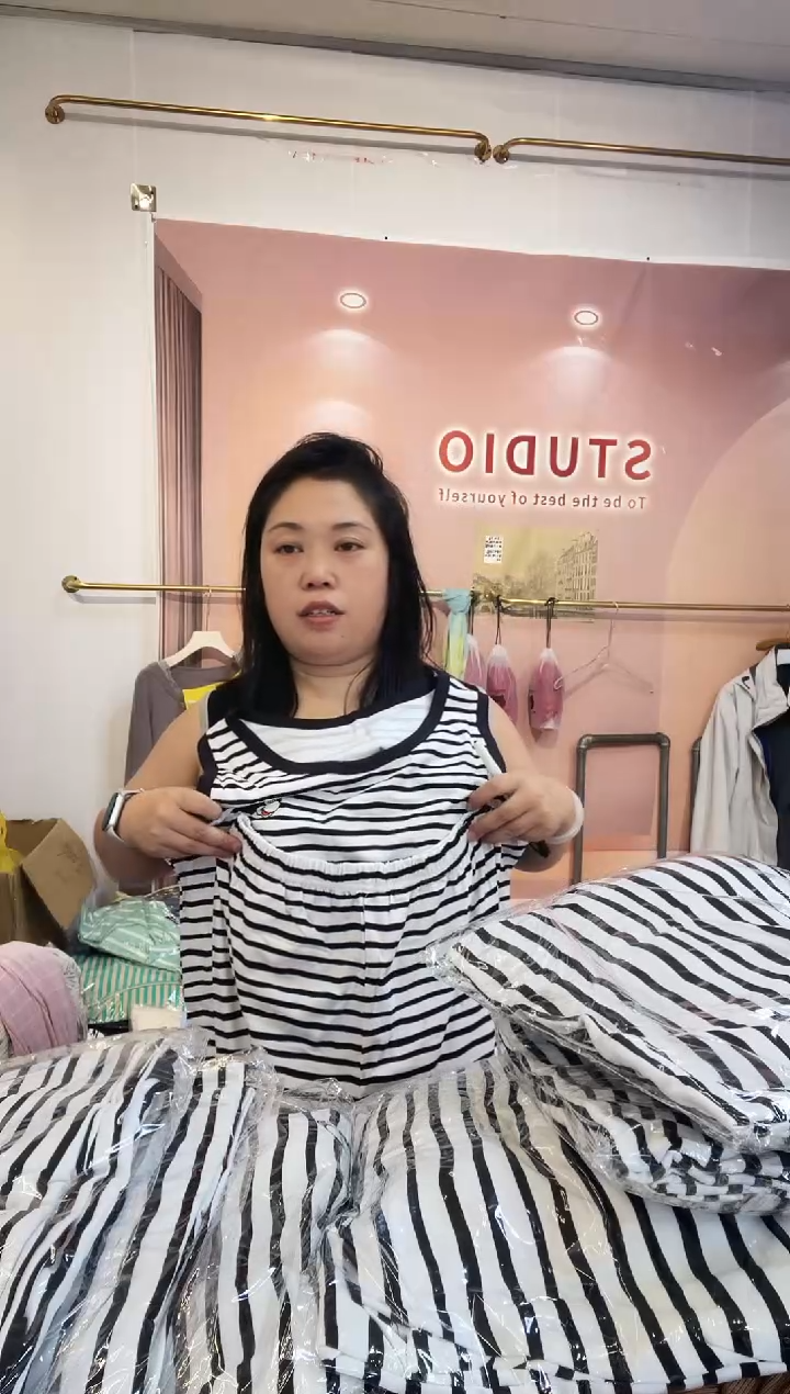 黑白条纹短袖短裤套装07