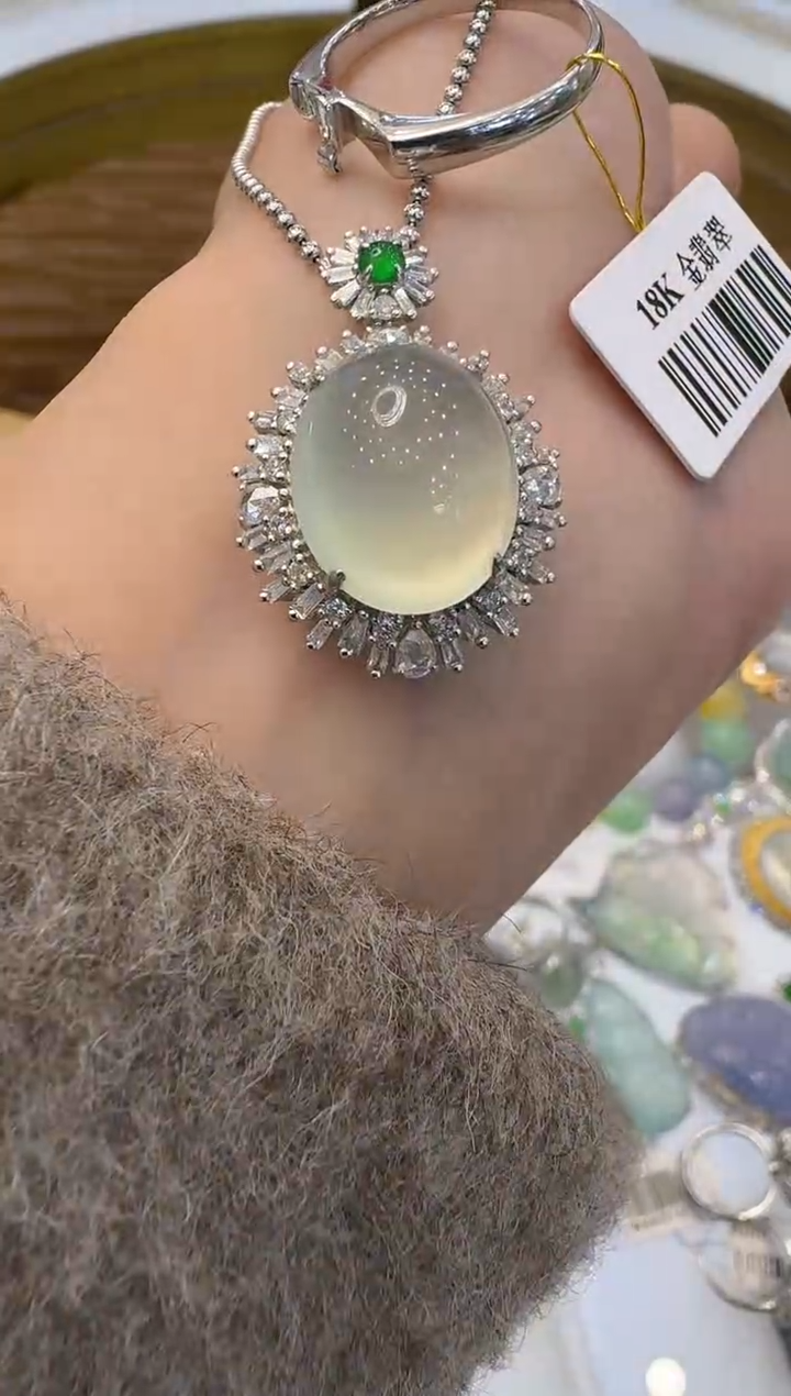 【闪购商品】翡翠戒指18K金镶嵌多样性团购发一件