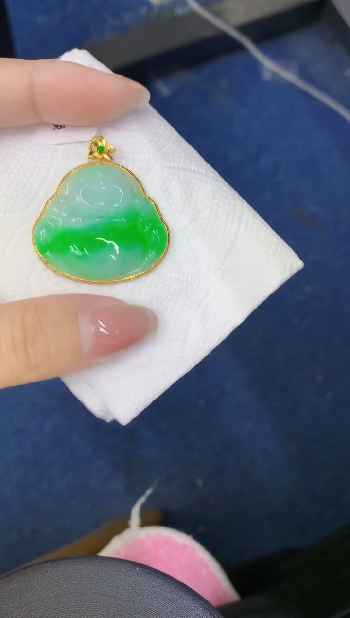 颈饰18K金镶嵌翡翠缅甸天然翡翠a货