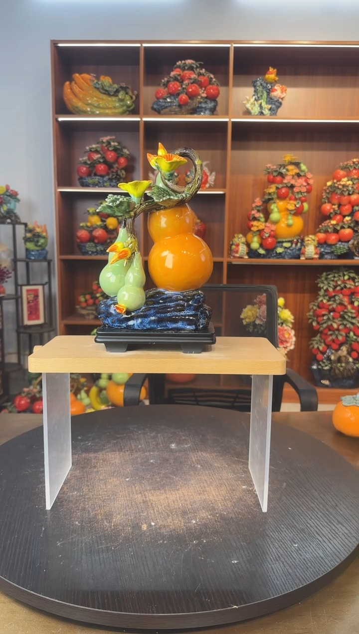 陶瓷有底座三葫芦摆件