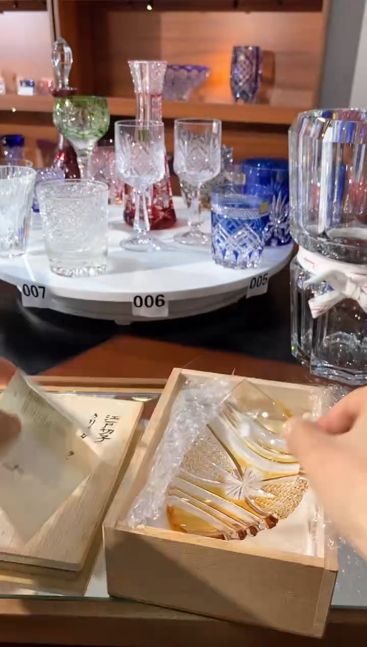 手工艺品琉璃3月小皿幻色