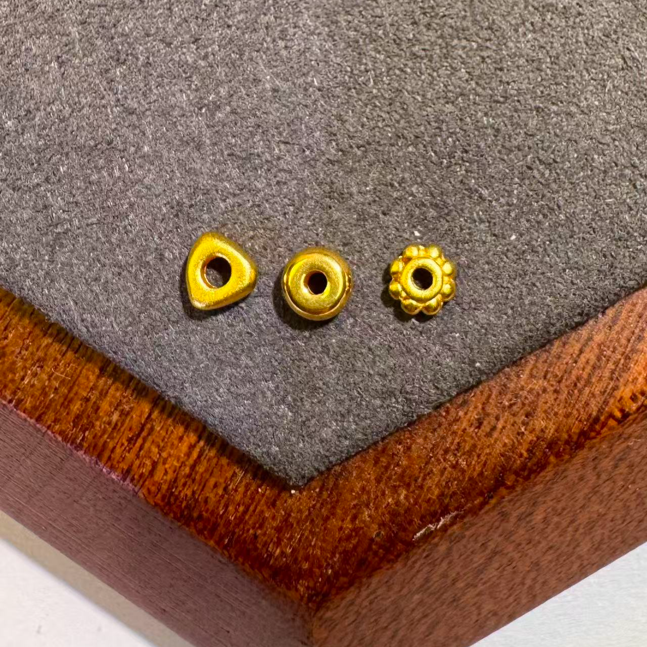 足金999多样隔片CH6750