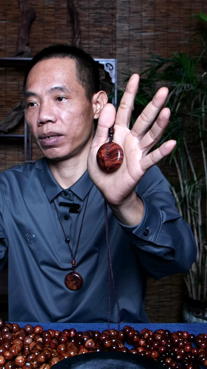 木质类海南黄花梨