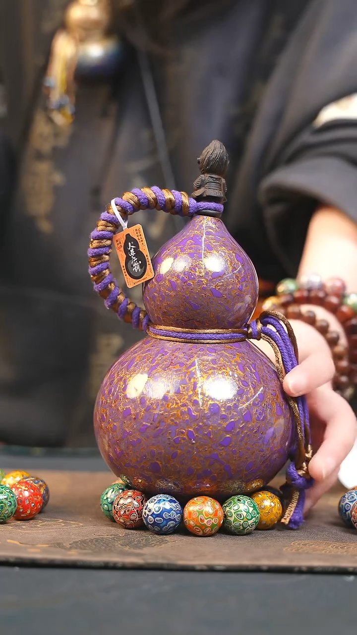 【闪购商品】YE146漆艺酒葫芦不包手串及旋转底座