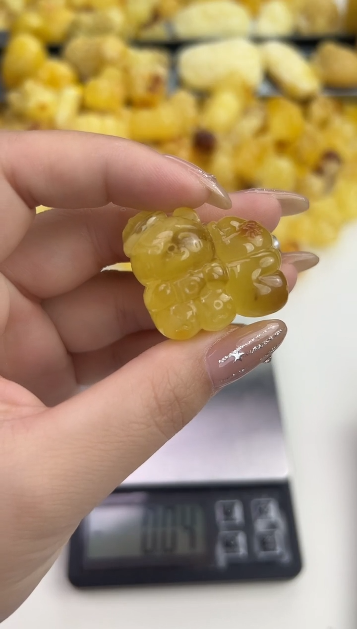 裸石琥珀未镶嵌天然琥珀蜜蜡吊坠