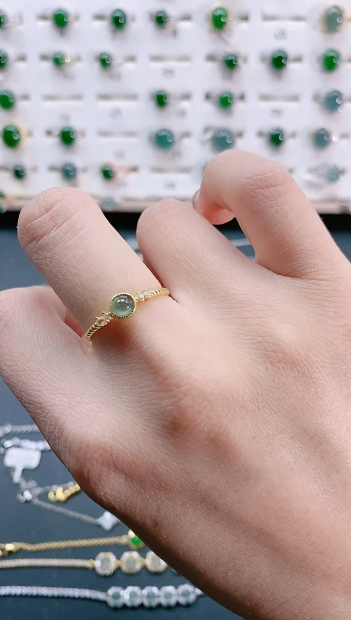 【闪购商品】翡翠戒指银S925镶嵌天然翡翠