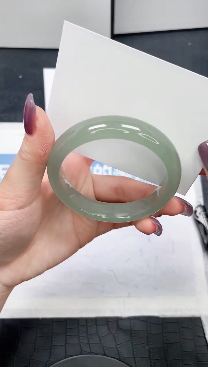 【闪购商品】石英质玉手镯未镶嵌363-58.1