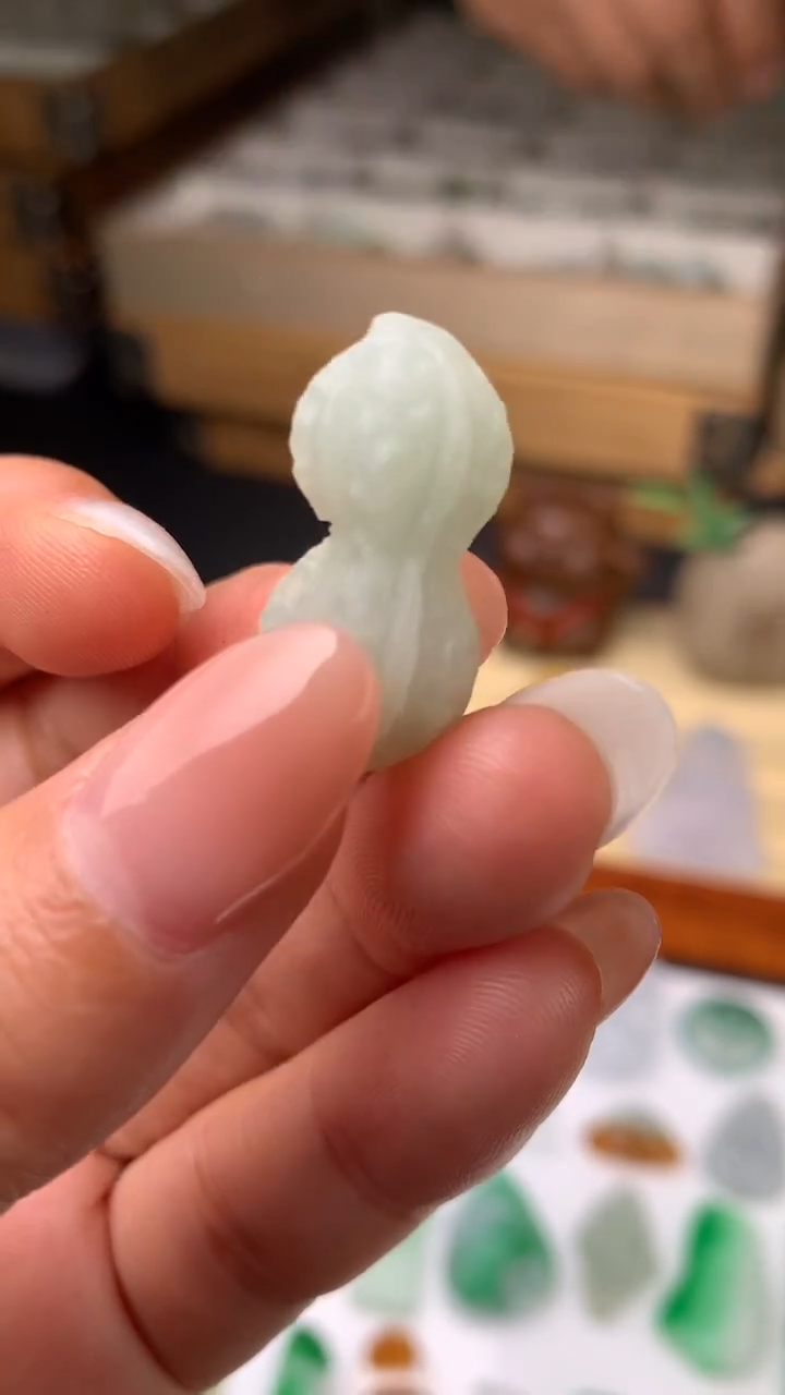 定制翡翠未镶嵌好事发生68+7