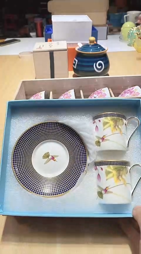 瓷片生活的本意就是开心@@1