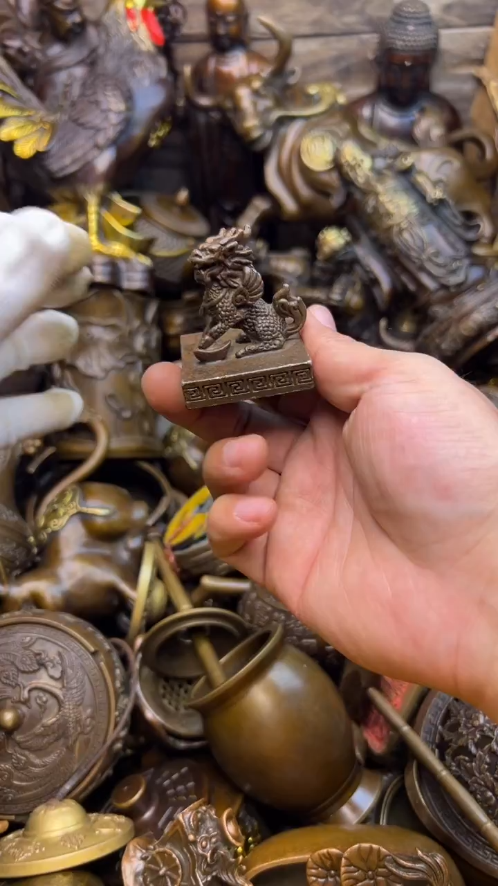 精美铜器，点击下单