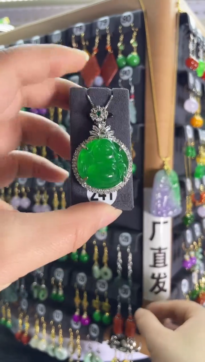 【闪购商品】翡翠耳饰银S925镶嵌241...