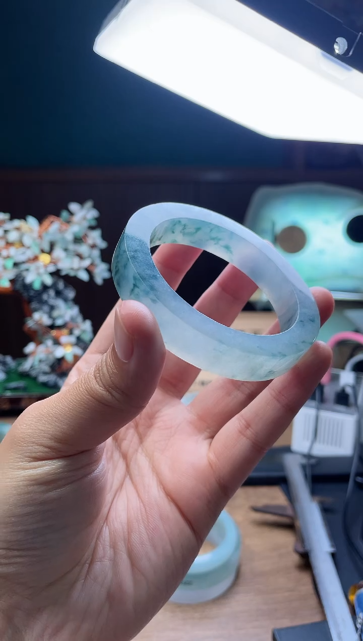 【闪购商品】定制翡翠手镯未镶嵌定制