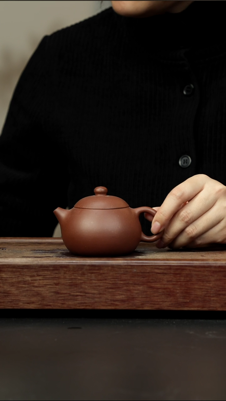 茶壶紫砂底槽清 寅春西施
