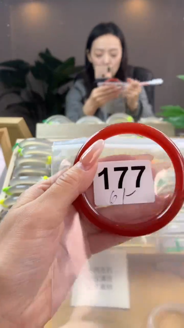 【闪购商品】玛瑙/玉髓手镯未镶嵌177