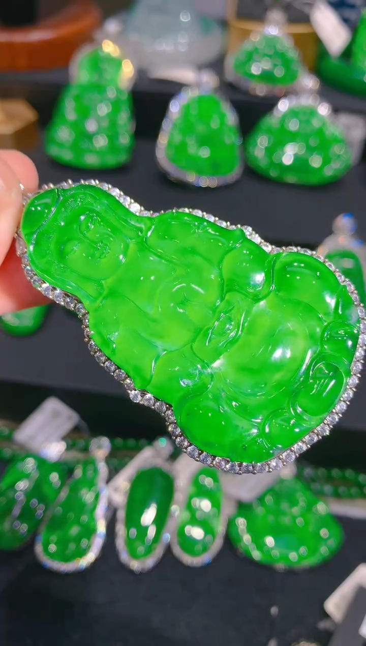 【闪购商品】翡翠颈饰银S925镶嵌55一季