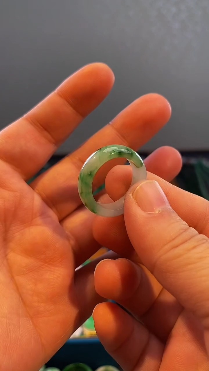 【闪购商品】翡翠戒圈未镶嵌戒圈