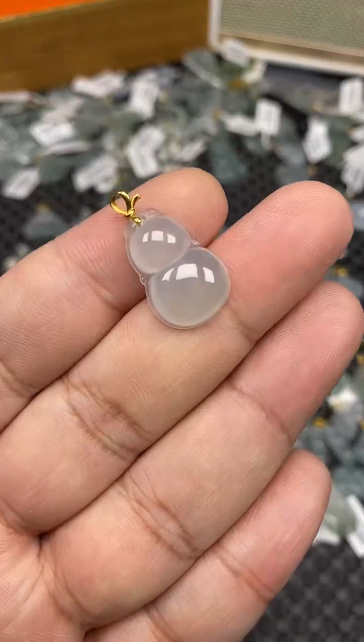 【闪购商品】翡翠吊坠(不含链)18K金镶嵌53345